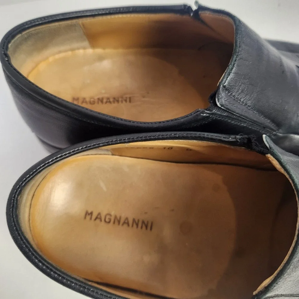 Magnanni Men's Black Leather Classy Comfortable Minimalist Dress Shoes Size 10D‎